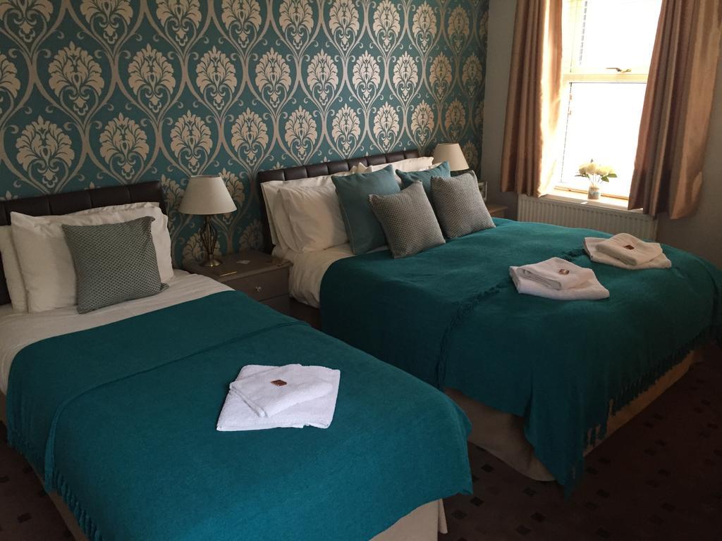 The Bantry Guest House อายเมาธ์ ภายนอก รูปภาพ